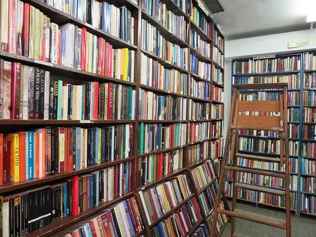 hodně knih